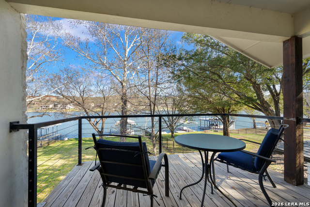 Image 40 of 50 For 1001 Lakeshore