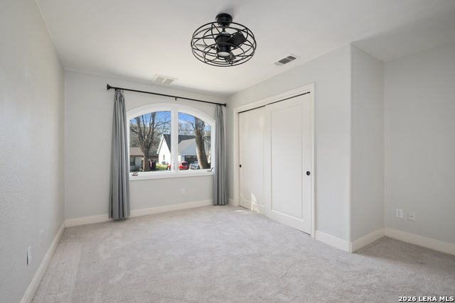 Image 46 of 50 For 1001 Lakeshore