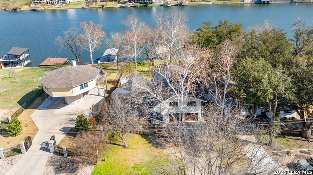 Image 48 of 50 For 1001 Lakeshore