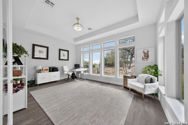 Image 32 of 47 For 31027 Charolais