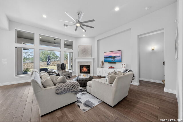 Image 7 of 47 For 31027 Charolais