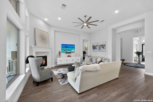 Image 9 of 47 For 31027 Charolais