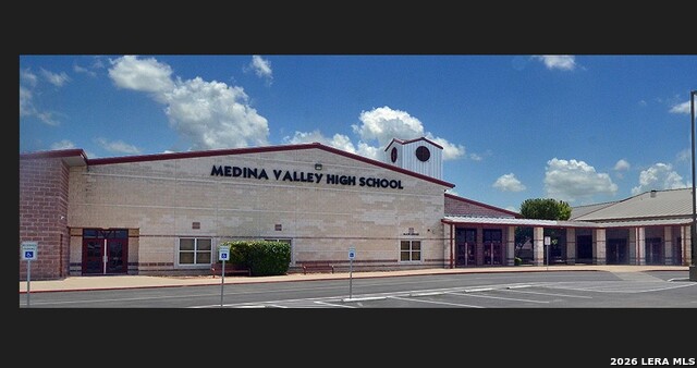 Image 30 of 31 For 4542 Badger Crest