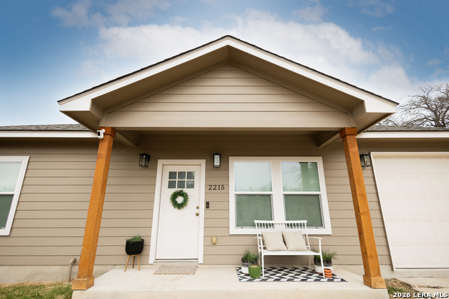 Image 21 of 21 For 2215 Lake Louise