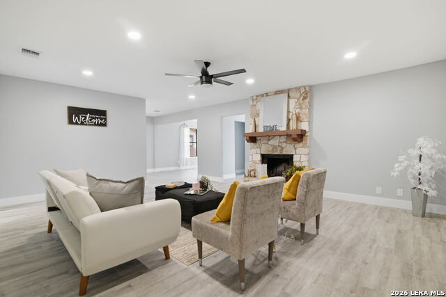 Image 7 of 23 For 5446 Vista Trl