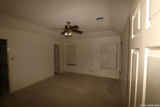 Listing photo id 17 for 802 Athens  