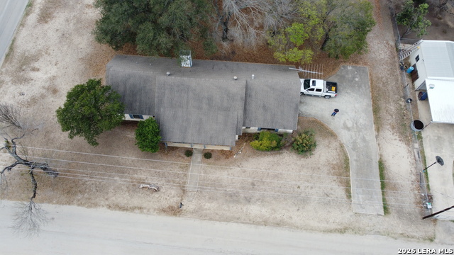 Listing photo id 34 for 802 Athens  