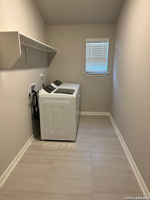 Image 14 of 20 For 10616 Yellowtail Blvd