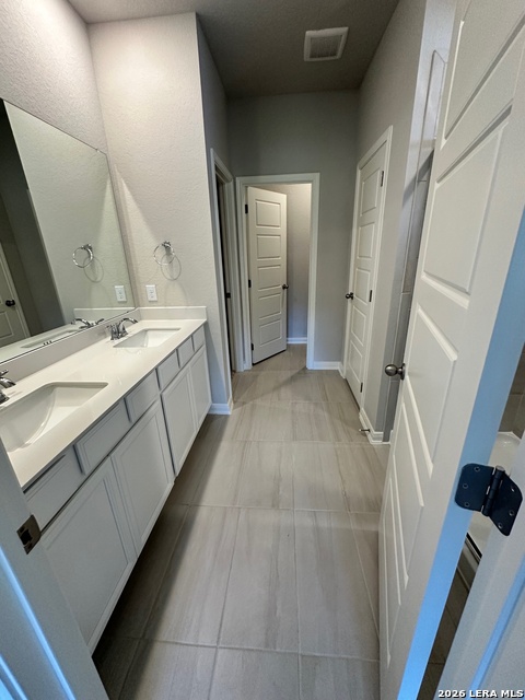 Image 18 of 20 For 10616 Yellowtail Blvd