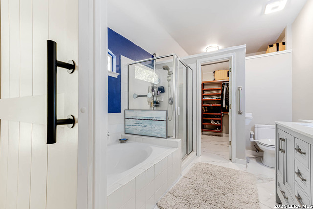 Image 24 of 37 For 18815 Agincourt