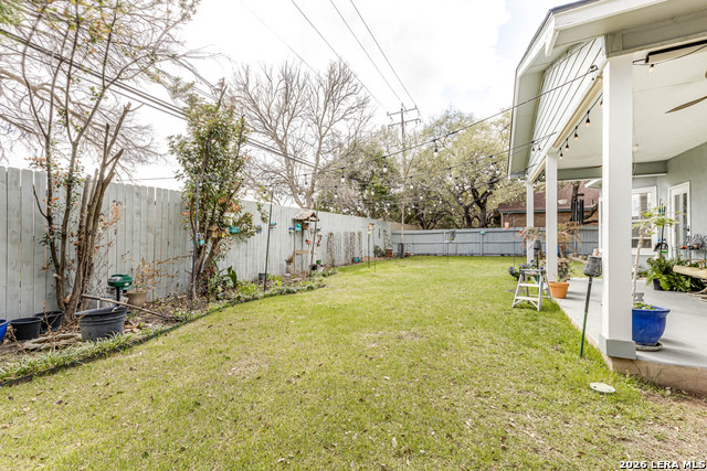 Image 31 of 37 For 18815 Agincourt