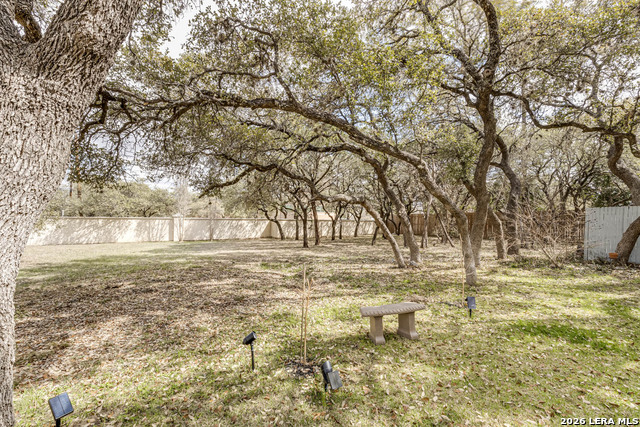 Image 4 of 37 For 18815 Agincourt