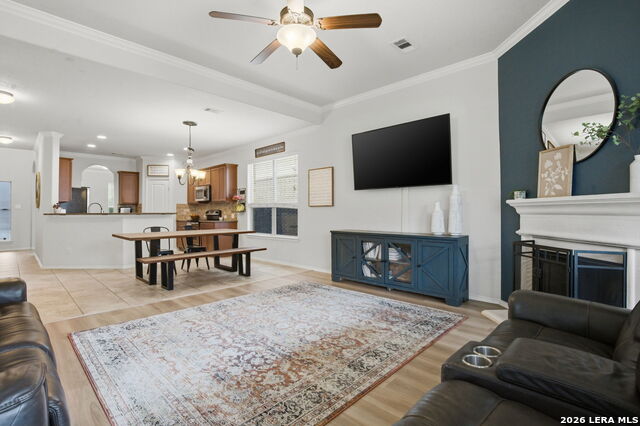 Image 5 of 31 For 6321 Iris Run