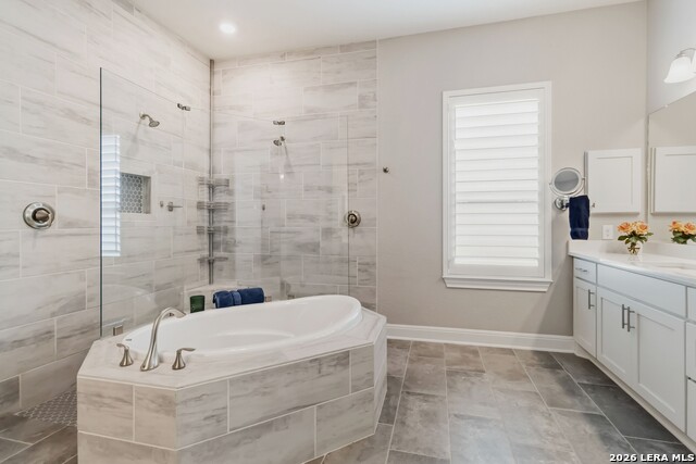 Image 23 of 48 For 8206 Claret Cup