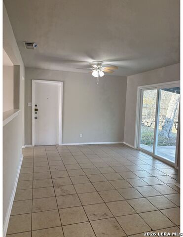 Image 18 of 28 For 3935 Starhill