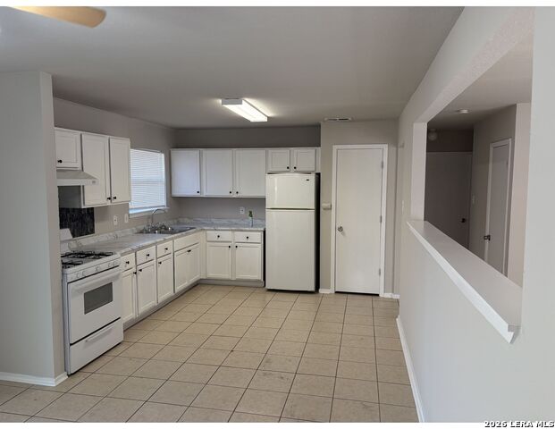 Image 28 of 28 For 3935 Starhill