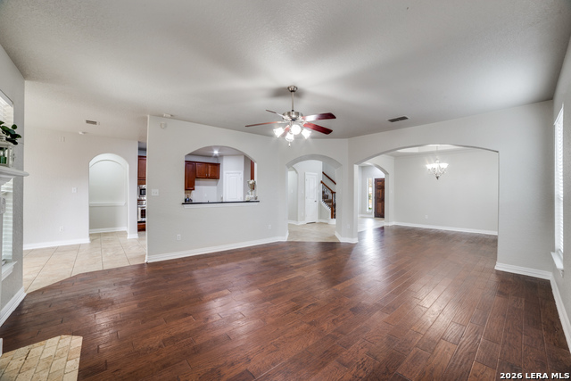 Image 10 of 32 For 13835 Palatine Hill