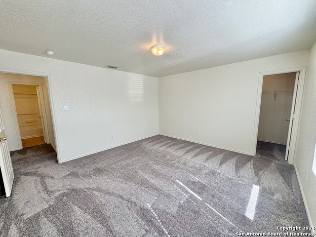 Image 31 of 42 For 4406 Waldon Pond