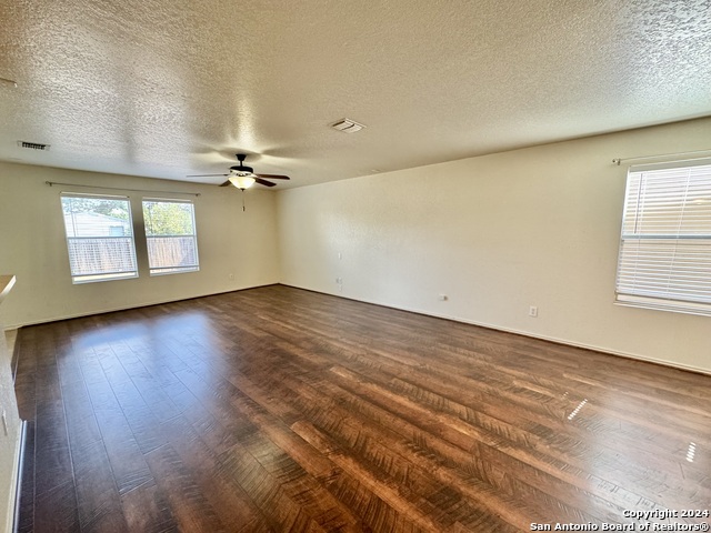 Image 6 of 42 For 4406 Waldon Pond