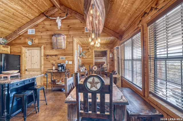 Image 16 of 39 For 416 Canyon Oaks Dr.