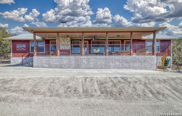 Image 2 of 39 For 416 Canyon Oaks Dr.