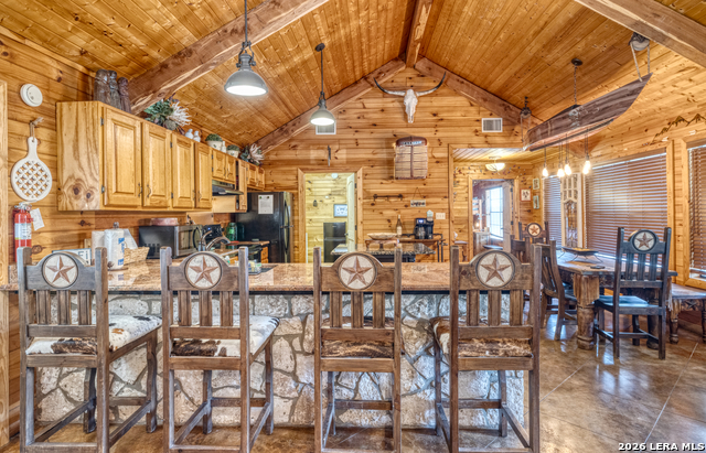 Image 21 of 39 For 416 Canyon Oaks Dr.