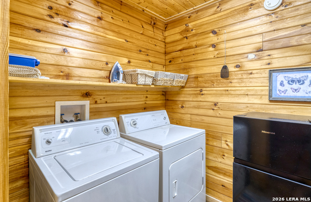 Image 26 of 39 For 416 Canyon Oaks Dr.