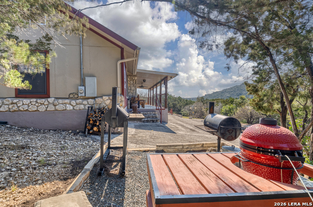 Image 4 of 39 For 416 Canyon Oaks Dr.