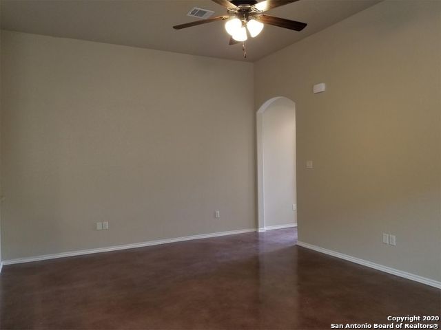 Image 4 of 31 For 2575 Pahmeyer Road