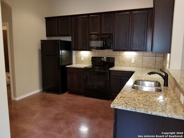 Image 8 of 31 For 2575 Pahmeyer Road