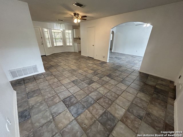 Image 5 of 22 For 7338 Marble Creek Dr