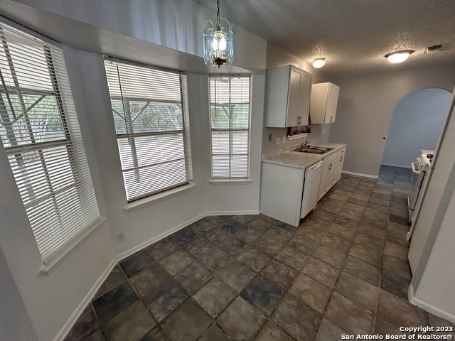 Image 8 of 22 For 7338 Marble Creek Dr