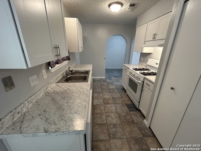 Image 9 of 22 For 7338 Marble Creek Dr