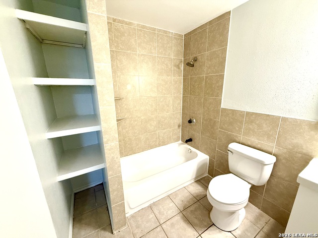 Image 22 of 24 For 509 Meadow Forge  A