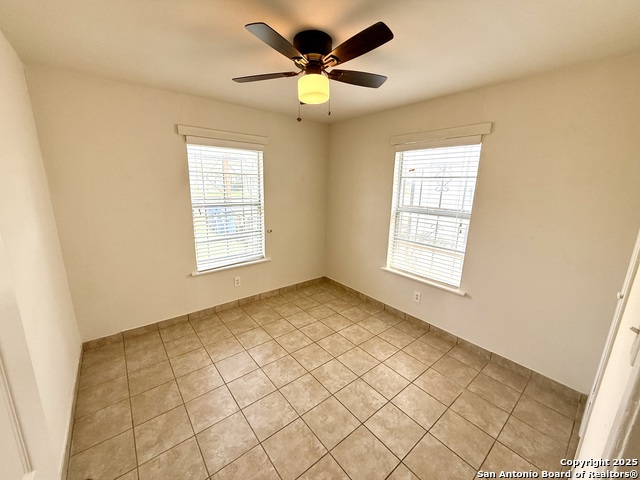 Image 5 of 17 For 520 Prado St  1