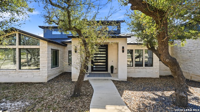 Image 4 of 66 For 2587 Falling Oak