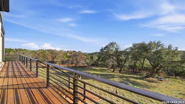 Image 43 of 66 For 2587 Falling Oak