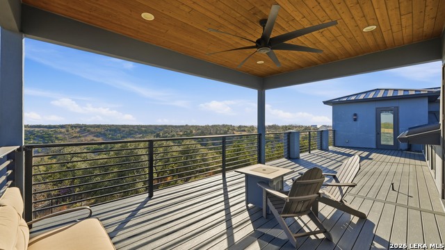 Image 46 of 66 For 2587 Falling Oak