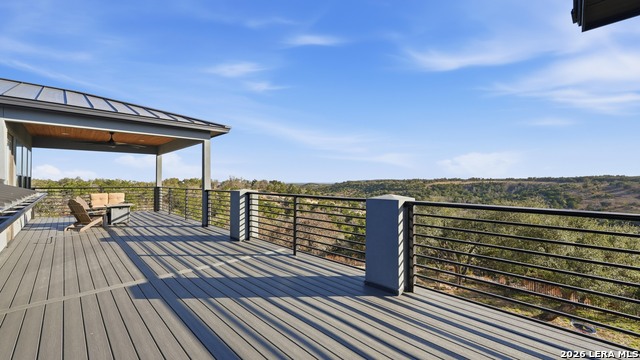 Image 47 of 66 For 2587 Falling Oak