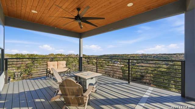 Image 49 of 66 For 2587 Falling Oak