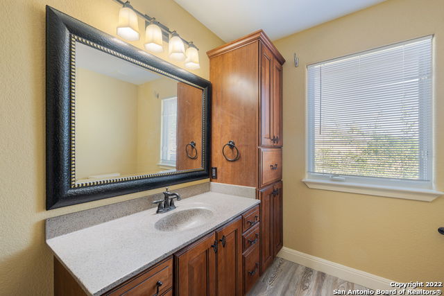 Listing photo id 13 for 124 Allens Bend