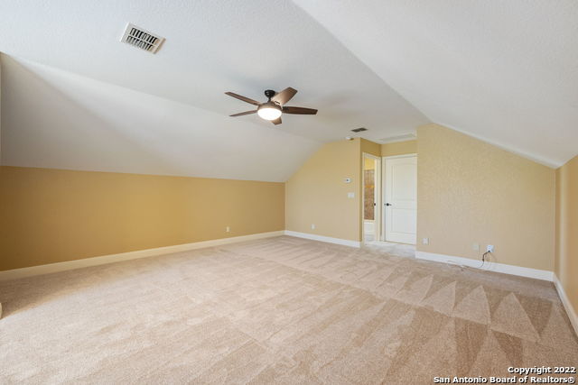 Listing photo id 18 for 124 Allens Bend