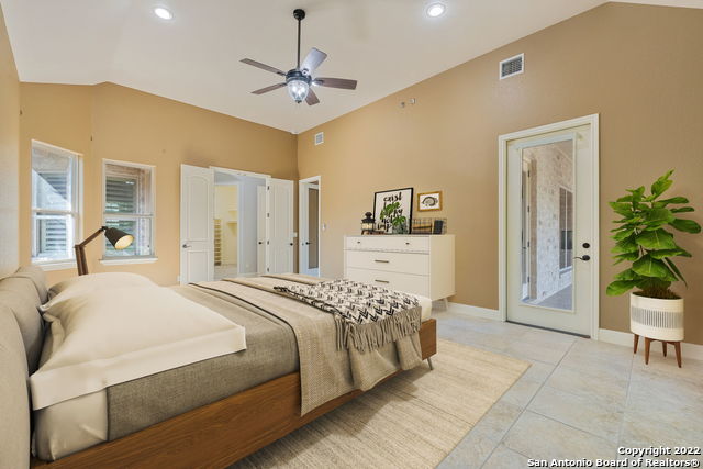 Listing photo id 2 for 124 Allens Bend