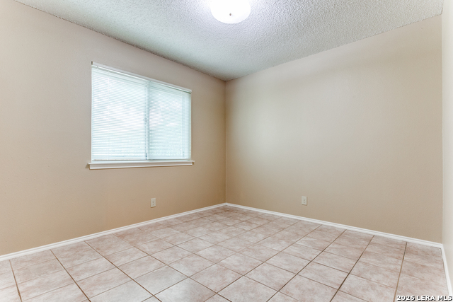 Image 14 of 25 For 12107 Magnolia Blossom