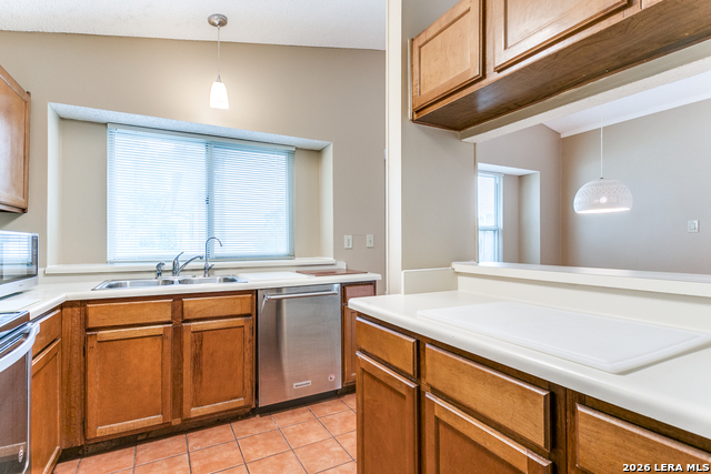 Image 3 of 25 For 12107 Magnolia Blossom