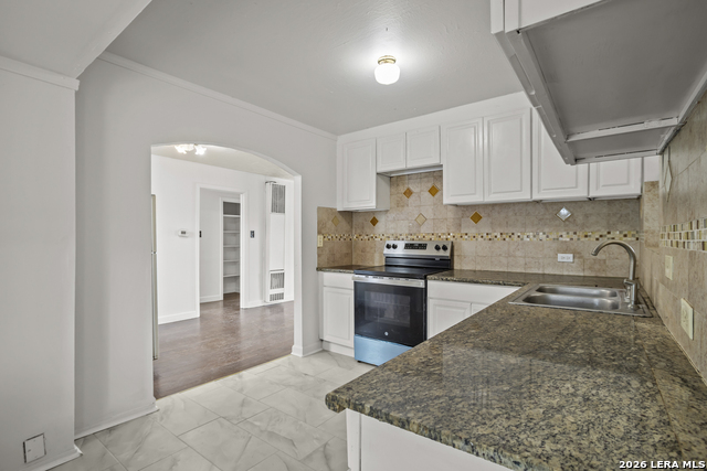 Image 12 of 23 For 119 Freiling