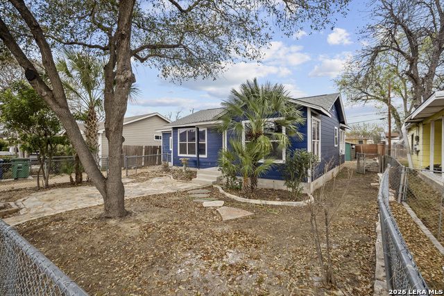 Image 2 of 23 For 119 Freiling