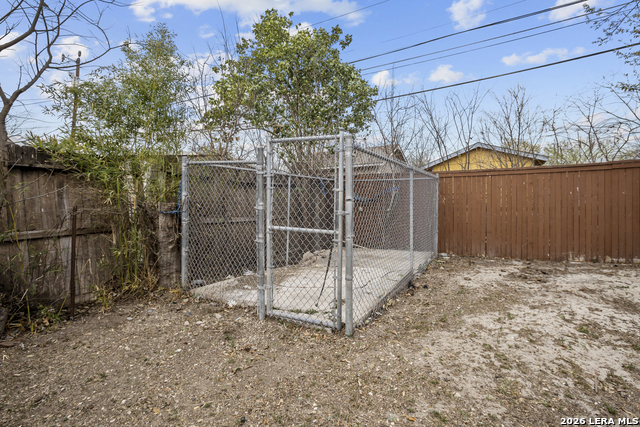 Image 22 of 23 For 119 Freiling