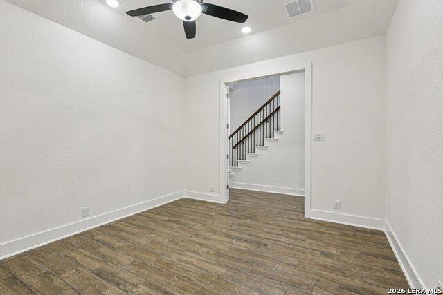 Image 39 of 62 For 1138 Cape May Warbler