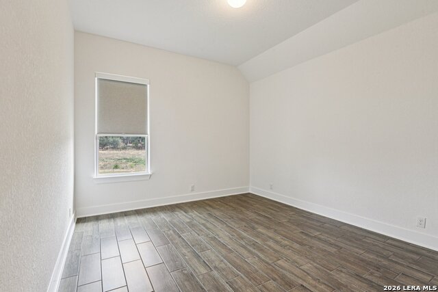 Image 42 of 62 For 1138 Cape May Warbler